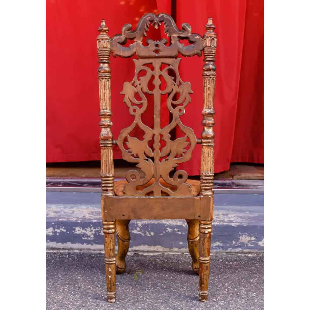 Chaise en bois sculpté et doré, XVIIème siècle | Biron Chaise en bois sculpté et doré, XVIIème siècle