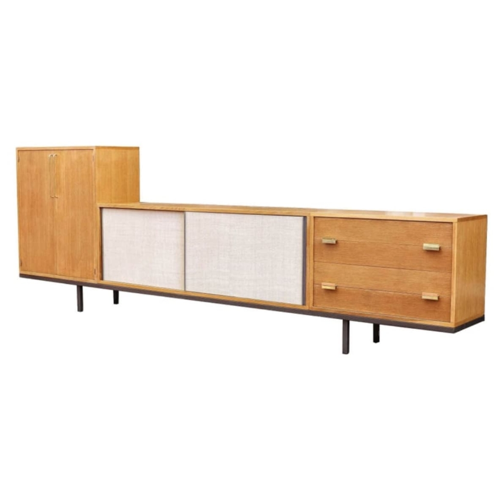 1960 Grande Enfilade en chêne à 3 éléments par Georges Frydman | Biron 1960 Grande Enfilade en chêne à 3 éléments par Georges Frydman