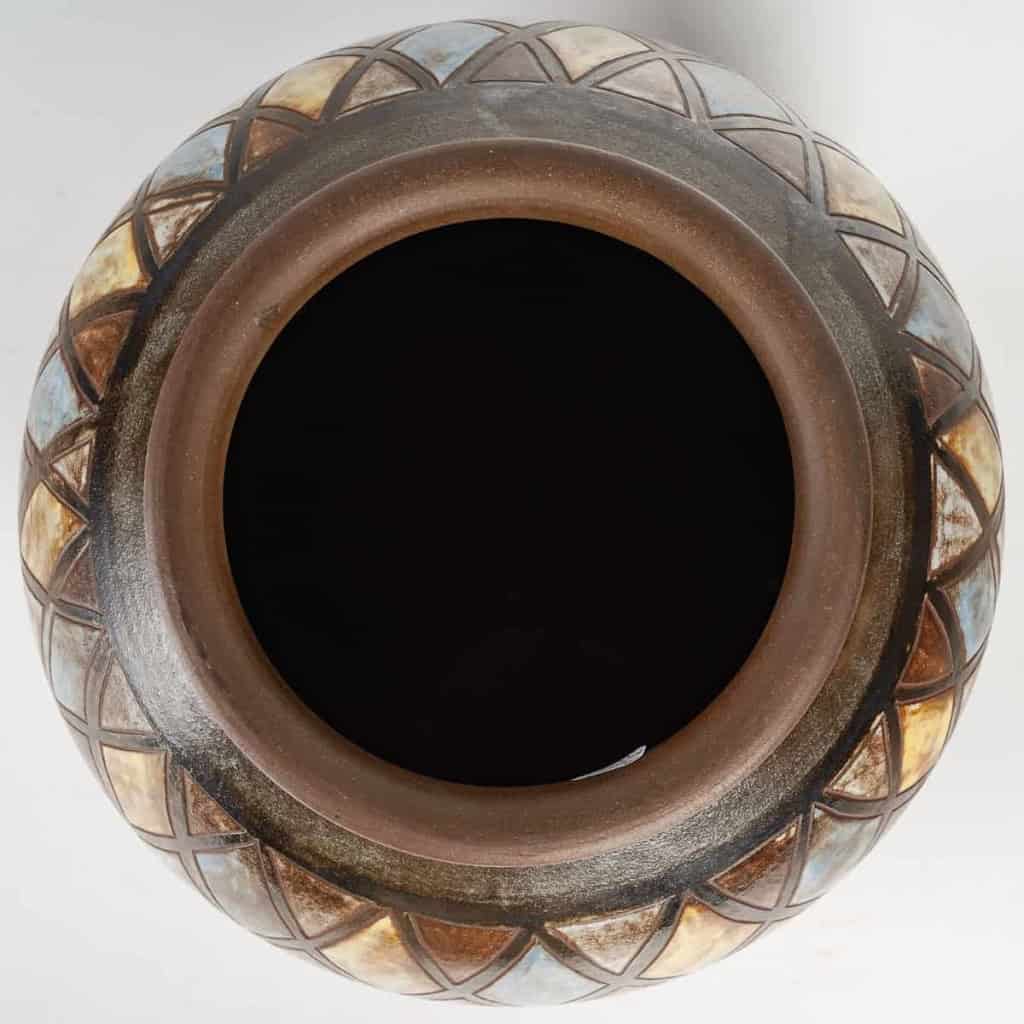 Grand vase en céramique par Alexandre Kostanda ( 1921 – 2006) | Biron Grand vase en céramique par Alexandre Kostanda ( 1921 - 2006)