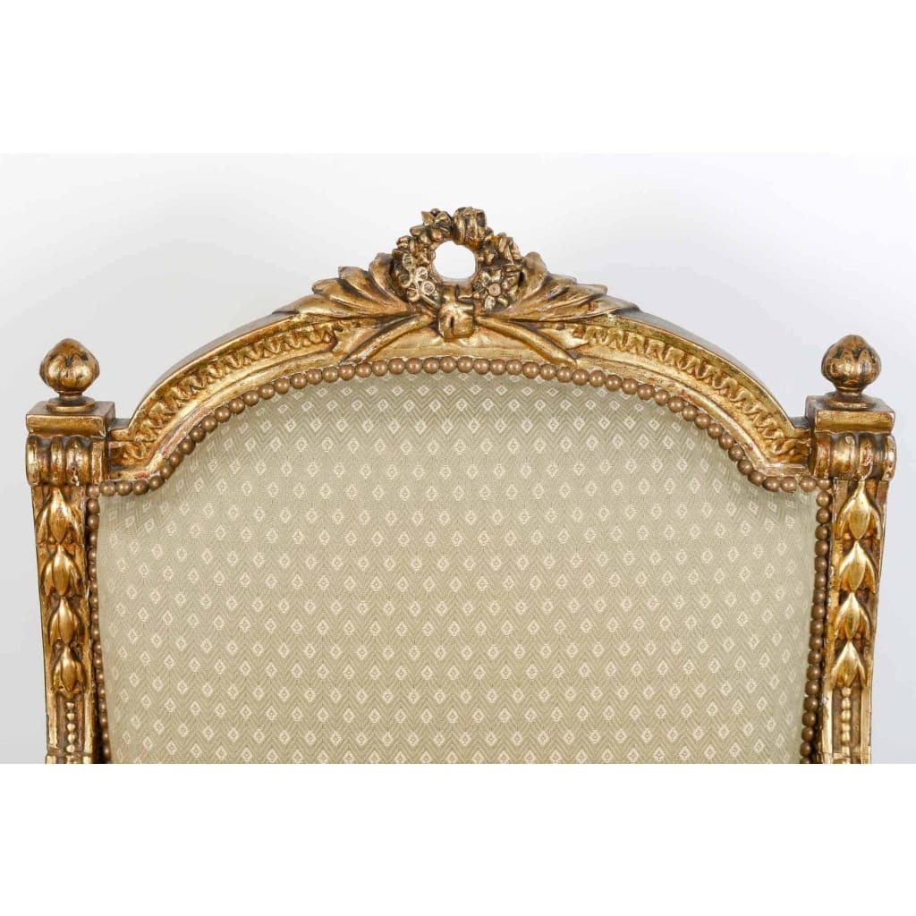 Ensemble de 2 fauteuils et 6 chaises de style Louis XVI, XIXème siècle | Biron Ensemble de 2 fauteuils et 6 chaises de style Louis XVI, XIXème siècle