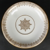Bol à bouillon couvert blanc et or, circa 1869