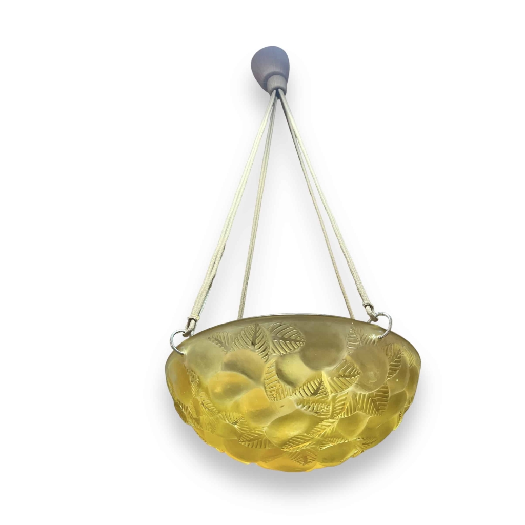 Suspension Plafonnier Lustre « Lausanne » verre jaune ambré de René LALIQUE | Biron Suspension Plafonnier Lustre "Lausanne" verre jaune ambré de René LALIQUE