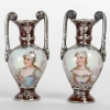 une paire de miniature en porcelaine fin XIXème siècle | Biron |||||||||||