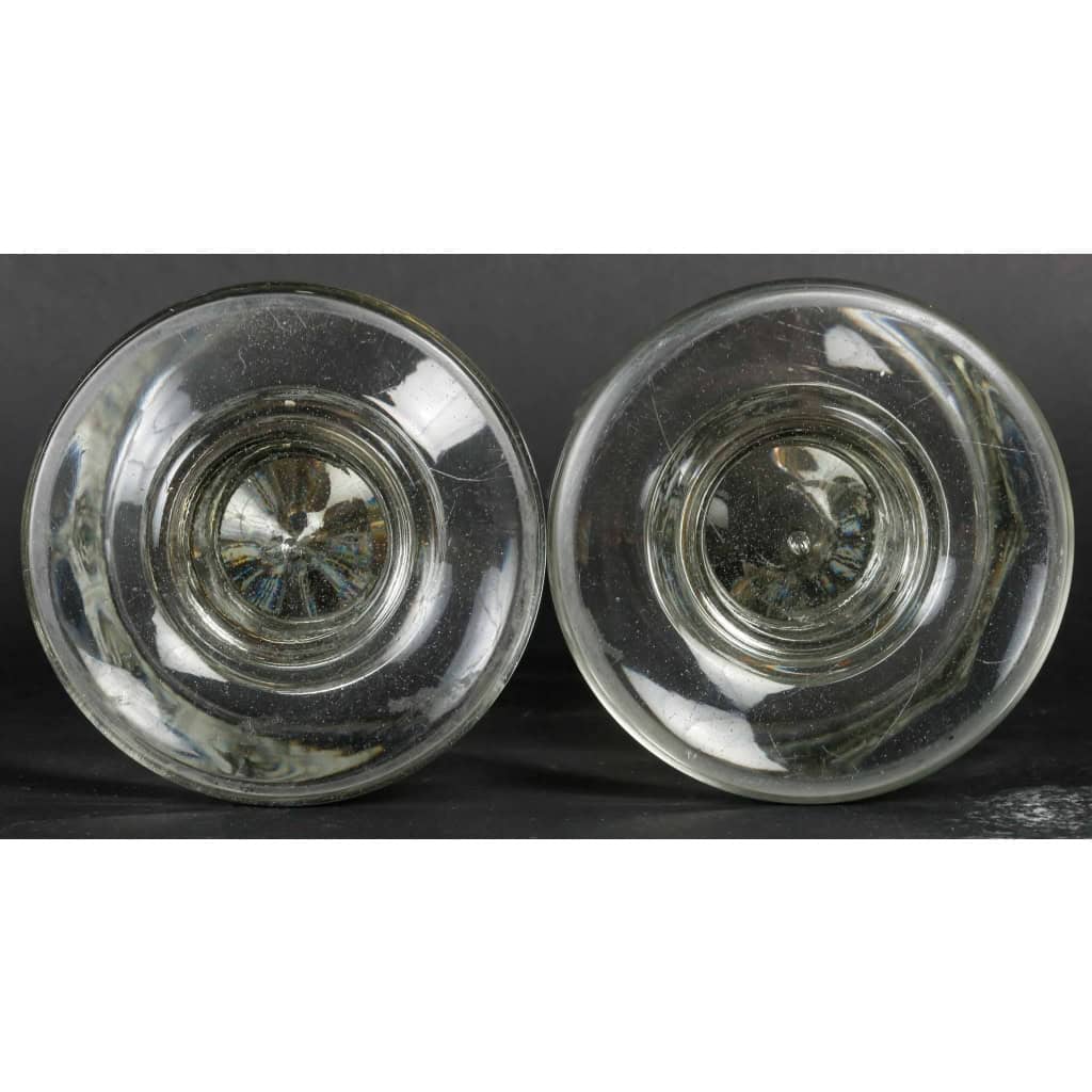 Paire de vases émaillés blanc et or, XIXème siècle | Biron Paire de vases émaillés blanc et or, XIXème siècle