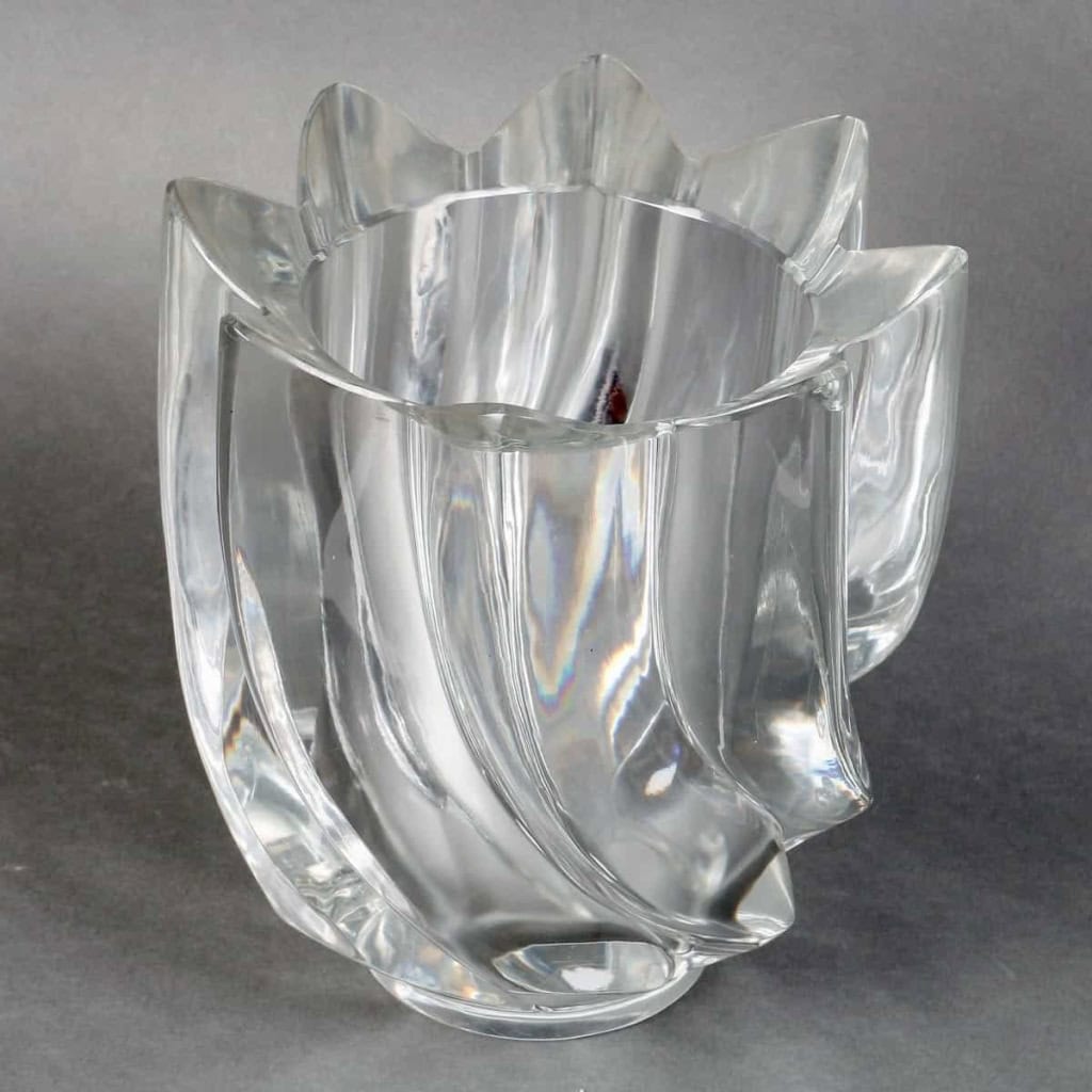 Vase « Eguzon » cristal blanc de René LALIQUE | Biron Vase "Eguzon" cristal blanc de René LALIQUE
