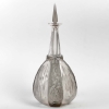 Carafe « Sirènes et Grenouilles » verre blanc patiné gris de René LALIQUE | Biron Carafe "Sirènes et Grenouilles" verre blanc patiné gris de René LALIQUE