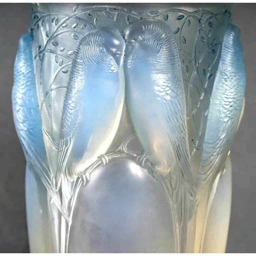 Vase « Ceylan » verre opalescent de René LALIQUE | Biron Vase "Ceylan" verre opalescent de René LALIQUE