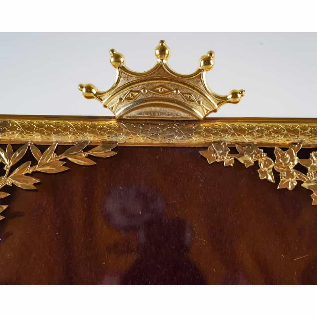 Une paire de cadres photos avec couronne fin XIXème siècle | Biron Une paire de cadres photos avec couronne fin XIXème siècle