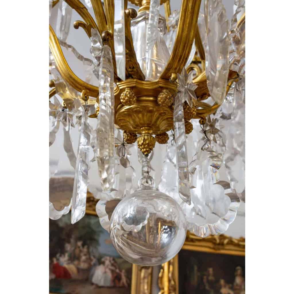Un lustre cage en bronze doré et cristal de baccarat fin XIXème siècle | Biron Un lustre cage en bronze doré et cristal de baccarat fin XIXème siècle