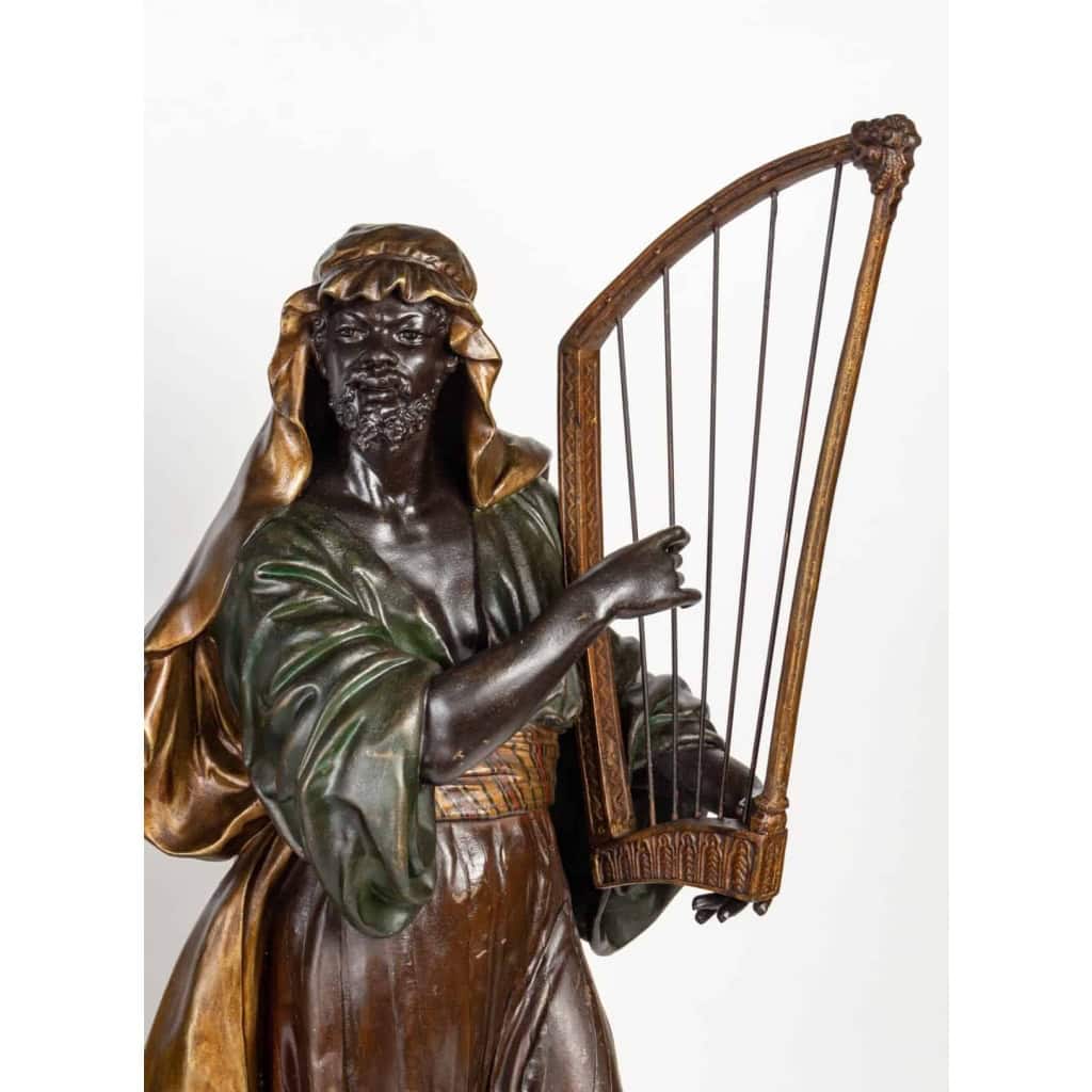 Une paire de sculptures orientalistes en érgule peint | Biron Une paire de sculptures orientalistes en érgule peint
