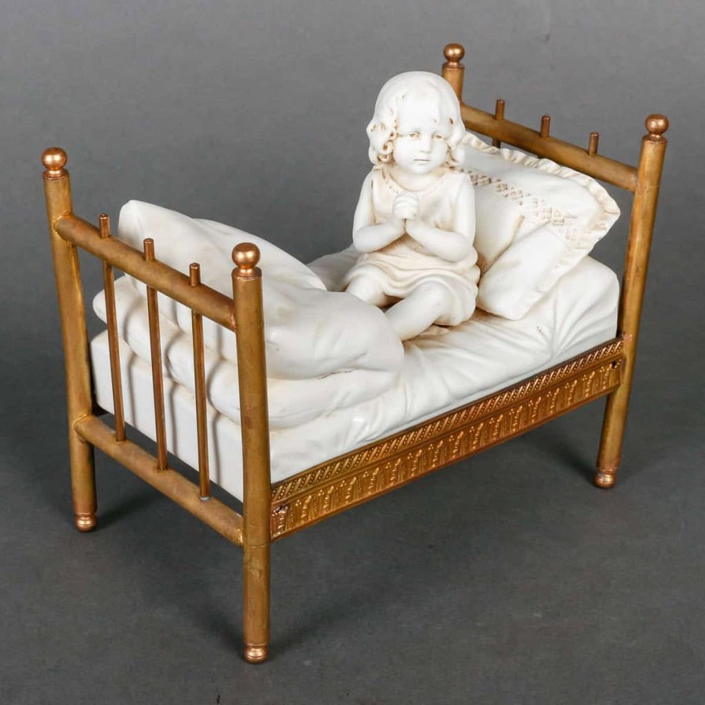 Une sculpture en biscuit Miniatures fin XIXème siècle | Biron |||||||||||