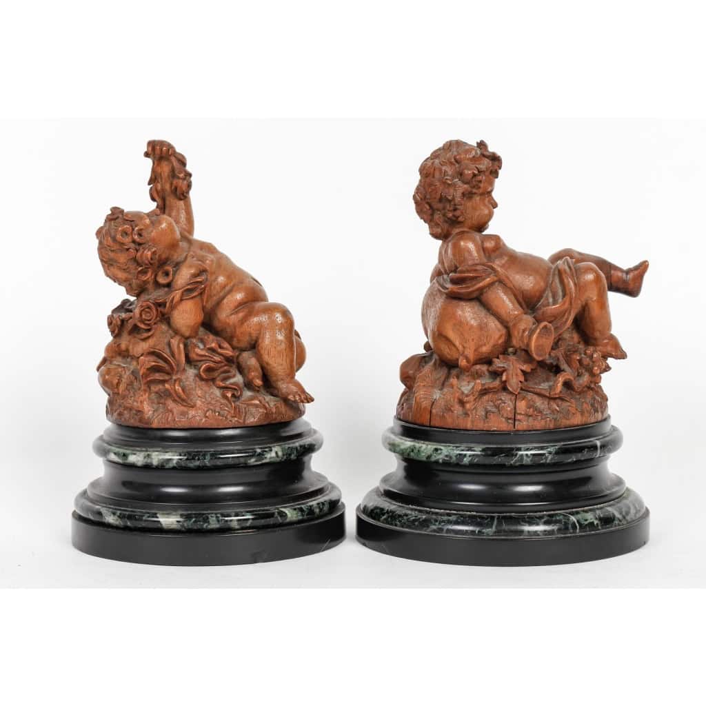 Les Enfants de Bacchus, Paire de Putti en bois sculpté XIXème Siècle