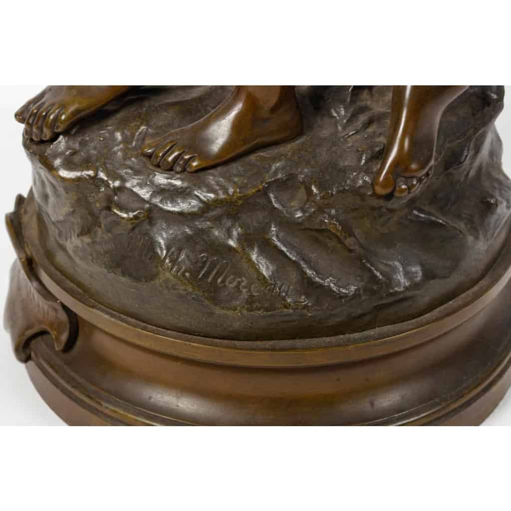 Bronze signé Mathurin Moreau, XIXème siècle | Biron Bronze signé Mathurin Moreau, XIXème siècle