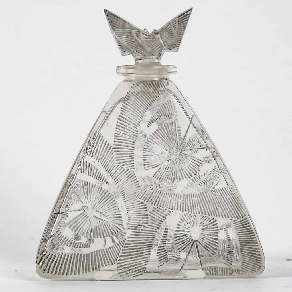 Flacon « D’Où Vient-Il » verre blanc patiné gris de René LALIQUE pour Vigny | Biron |||||||||
