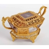 Un coffret en cristal gravé et ornementation en bronze doré fin XIXème siècle | Biron Un coffret en cristal gravé et ornementation en bronze doré fin XIXème siècle