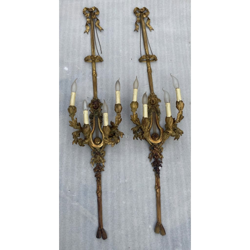 1890/1900′ Paire d’appliques Style Louis 16 Bronze Doré d’aprés Gouthiere | Biron |||||||||||||
