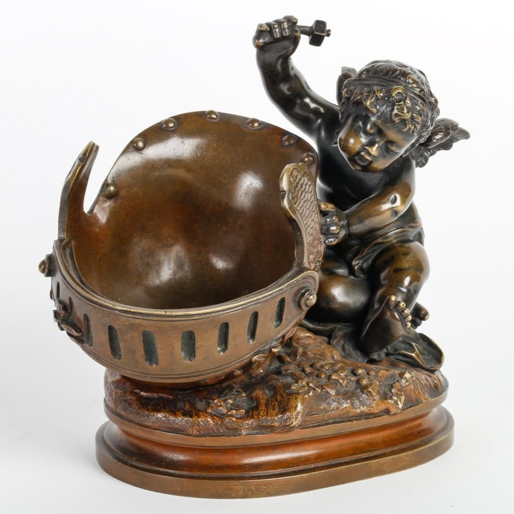 Auguste Moreau (1834-1917) Vide-poches en bronze Napoléon III | Biron |||||||