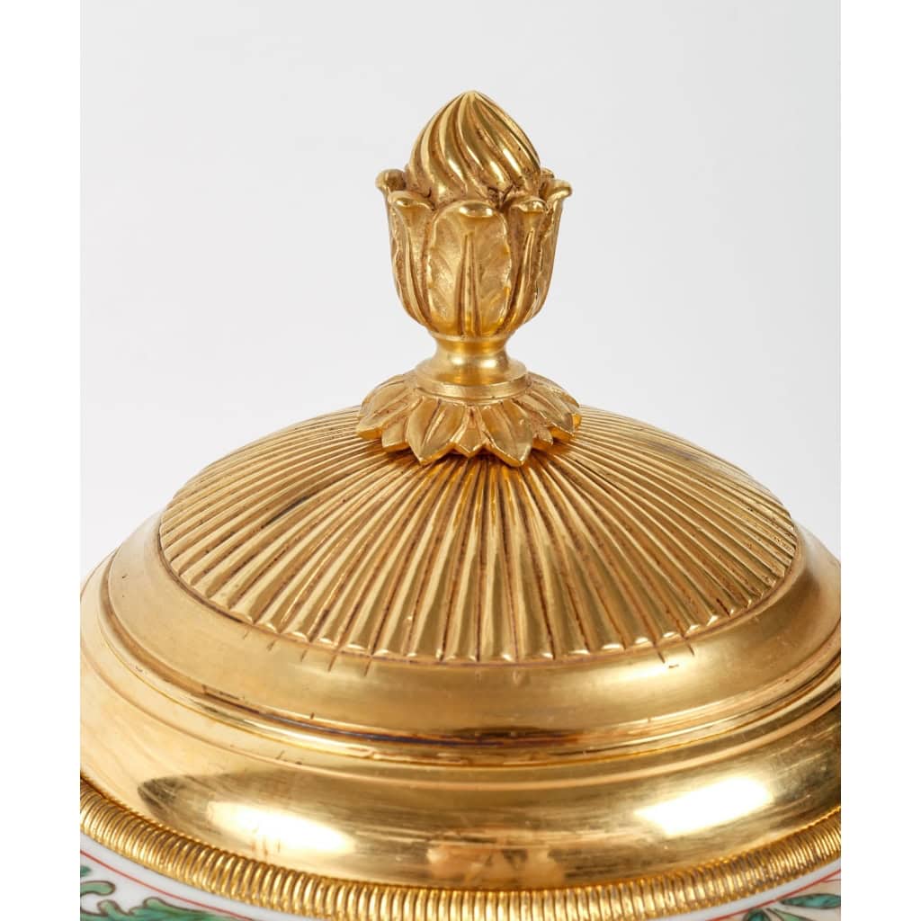 Paire de Pots à Gingembre en Porcelaine de Style Régence circa 1870 | Biron Paire de Pots à Gingembre en Porcelaine de Style Régence circa 1870