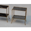 1950/70′ Paire de Tables en Bronze Doré à 2 Niveaux Maison Baguès Plateaux Miroirs Vieillis Oxydés