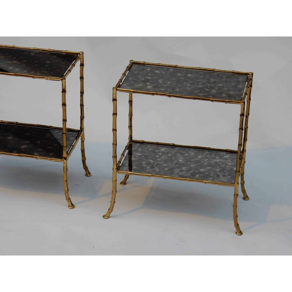 1950/70′ Paire de Tables en Bronze Doré à 2 Niveaux Maison Baguès Plateaux Miroirs Vieillis Oxydés
