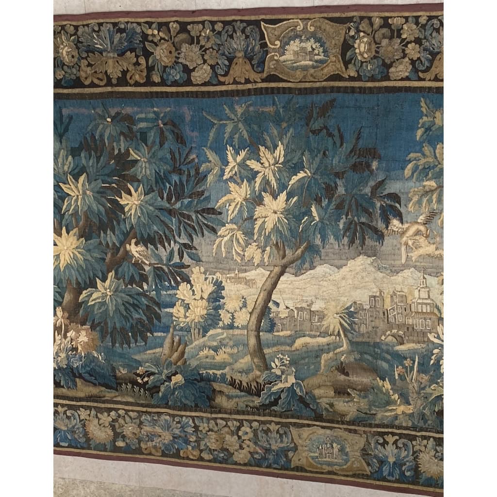 une importante tapisserie verdure d’Aubusson 5,20M X 2,70m | Biron une importante tapisserie verdure d'Aubusson 5,20M X 2,70m