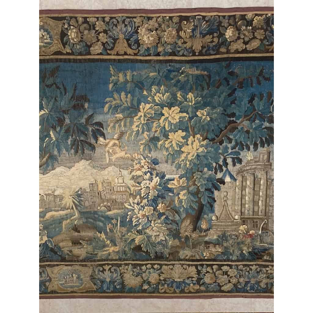 une importante tapisserie verdure d’Aubusson 5,20M X 2,70m | Biron une importante tapisserie verdure d'Aubusson 5,20M X 2,70m