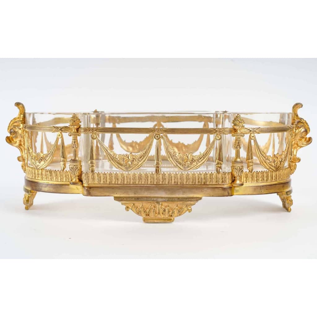 Un centre de table en cristal et bronze doré fin XIXème siècle | Biron Un centre de table en cristal et bronze doré fin XIXème siècle