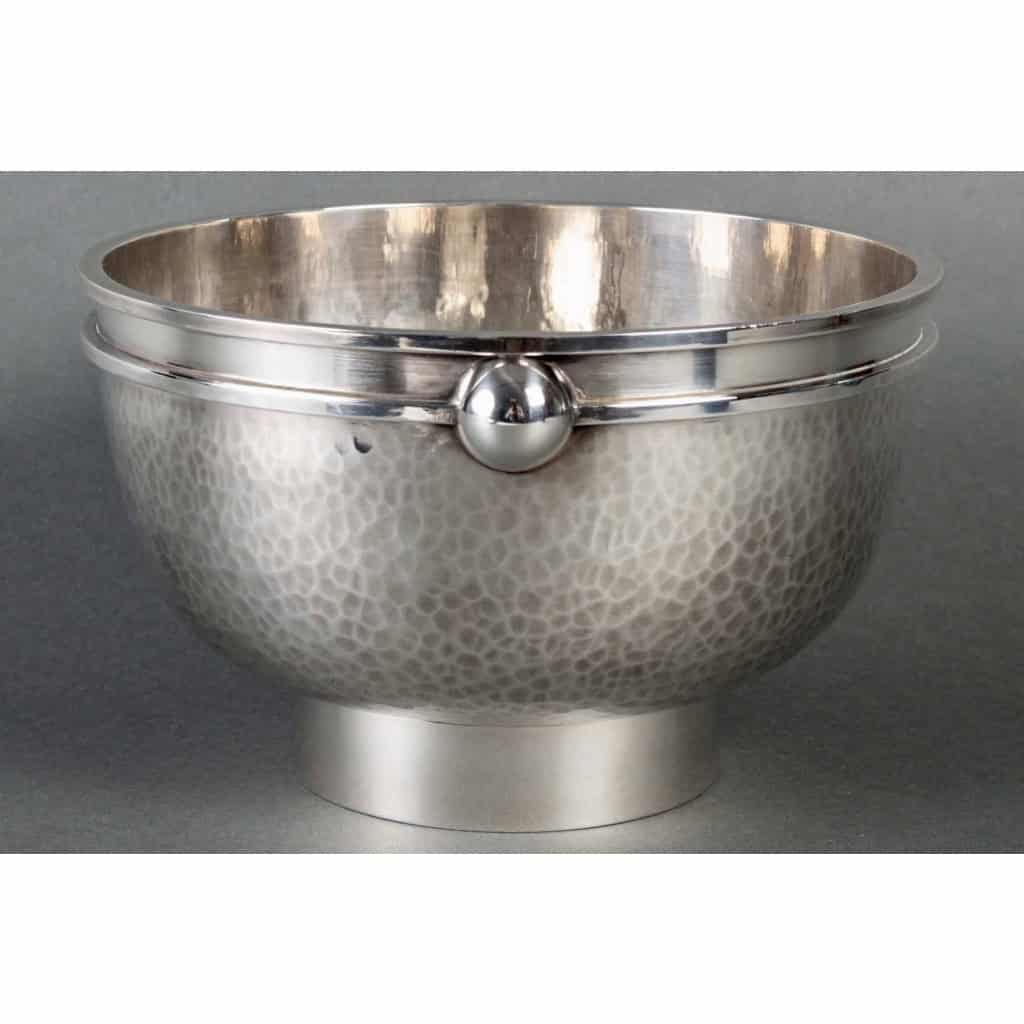 Coupe Moderniste « Sphères » métal argenté martelé de Jean DESPRES | Biron Coupe Moderniste "Sphères" métal argenté martelé de Jean DESPRES