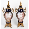 Paire de vases en porcelaine du XIXème siècle, époque Napoléon III