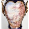 Paire de vases en porcelaine du XIXème siècle, époque Napoléon III
