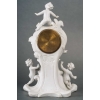 Une pendule en biscuit fin XIXème siècle | Biron Une pendule en biscuit fin XIXème siècle
