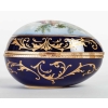 Un coffret à. bijoux en porcelaine en forme d’un oeuf fin XIXème siècle | Biron Un coffret à. bijoux en porcelaine en forme d'un oeuf fin XIXème siècle