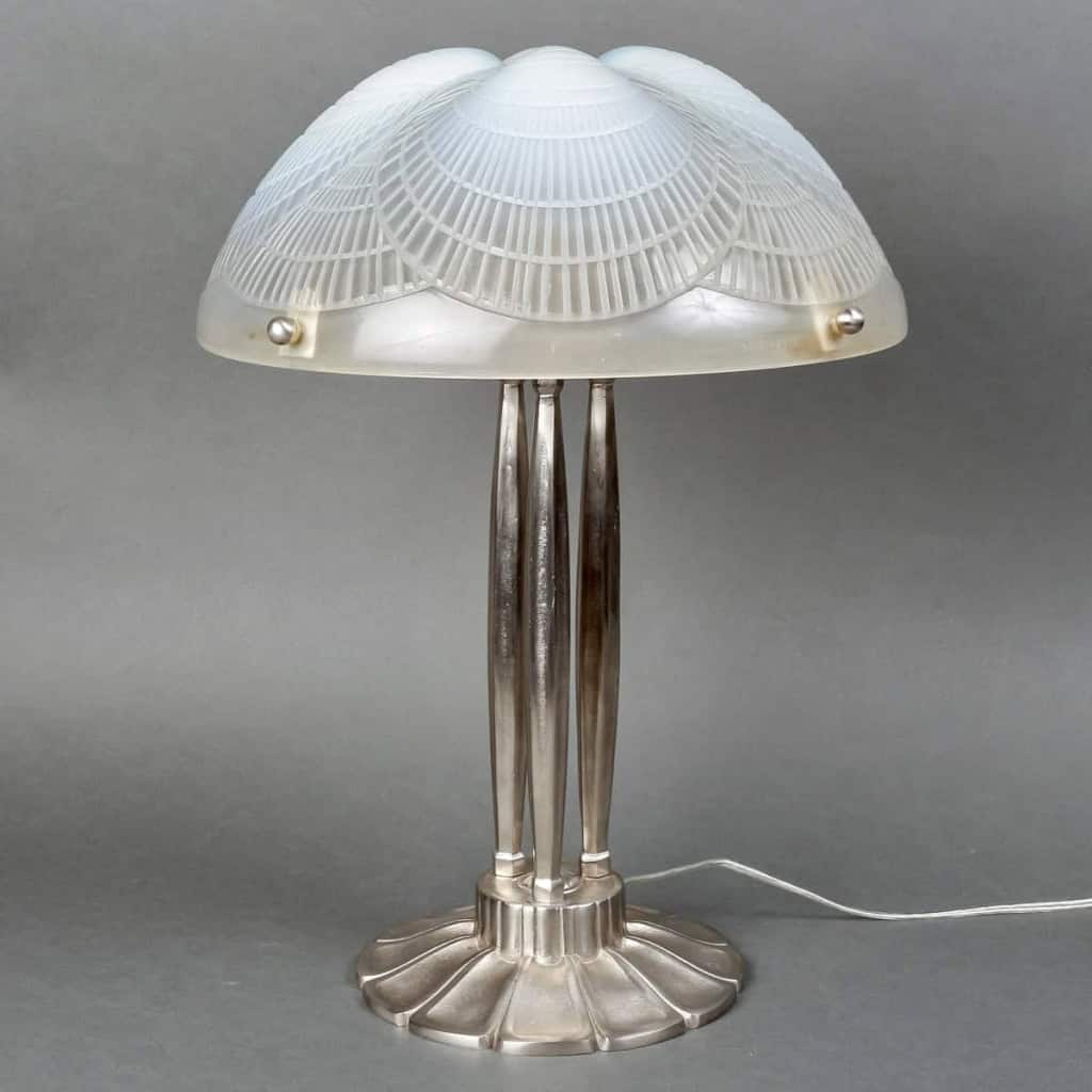 Paire de Lampes « Coquilles » verre opalescent de René LALIQUE | Biron Paire de Lampes "Coquilles" verre opalescent de René LALIQUE