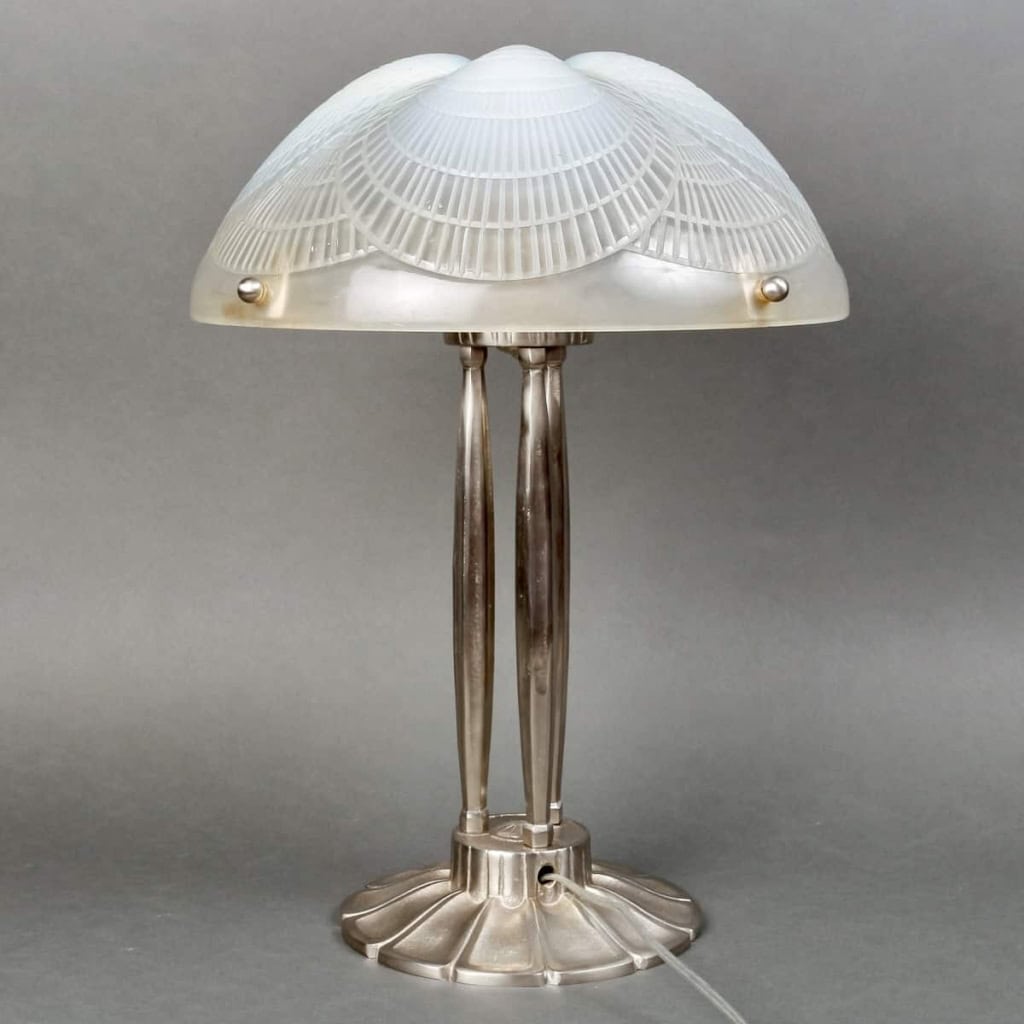 Paire de Lampes « Coquilles » verre opalescent de René LALIQUE | Biron Paire de Lampes "Coquilles" verre opalescent de René LALIQUE