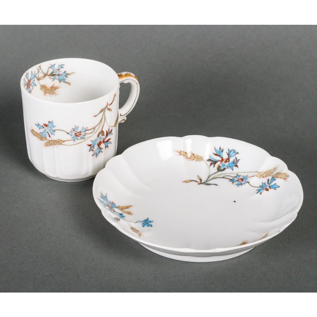 Service à thé en porcelainee de Limoges, XXème siècle | Biron Service à thé en porcelainee de Limoges, XXème siècle