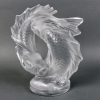 Sculpture Motif Décoratif « Deux Poissons » cristal blanc de Marc LALIQUE | Biron Sculpture Motif Décoratif "Deux Poissons" cristal blanc de Marc LALIQUE