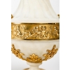 Paire d’urnes en marbre blanc à cannelures et bronze doré montées en lampe d’époque Napoléon III | Biron Paire d'urnes en marbre blanc à cannelures et bronze doré montées en lampe d'époque Napoléon III