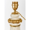 Paire d’urnes en marbre blanc à cannelures et bronze doré montées en lampe d’époque Napoléon III | Biron Paire d'urnes en marbre blanc à cannelures et bronze doré montées en lampe d'époque Napoléon III