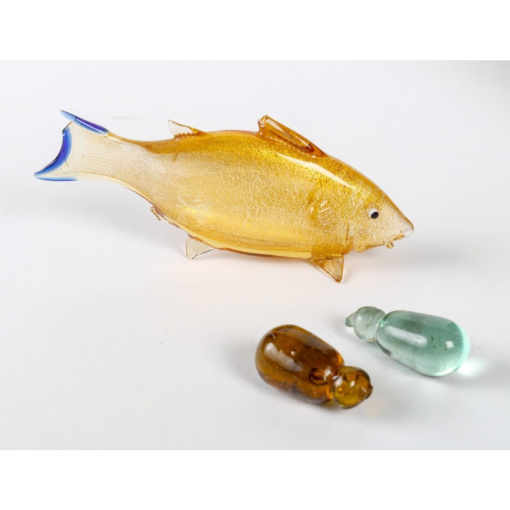 Bassin en terre cuite et coupe en verre, XXème siècle | Biron Bassin en terre cuite et coupe en verre, XXème siècle