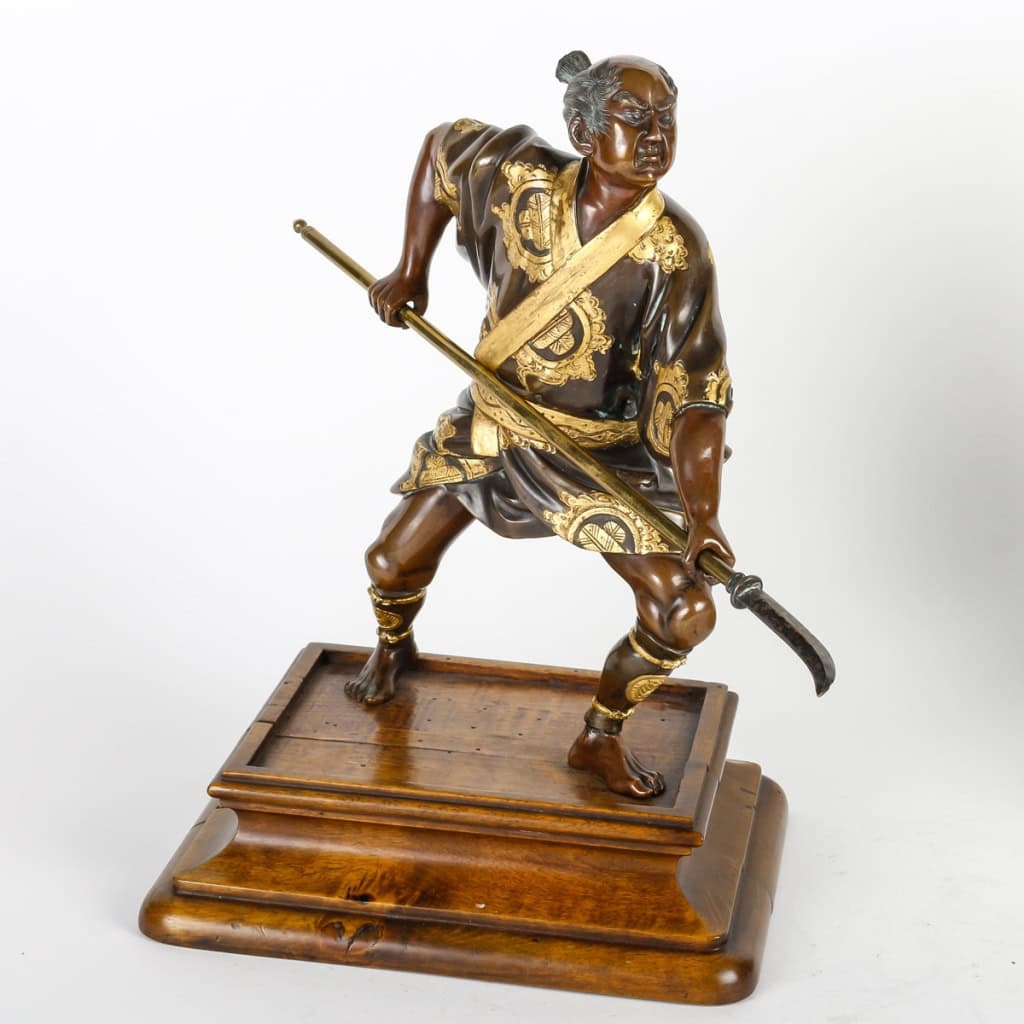 Paire de samouraïs en bronze signés par Miyao, fin de l’ère Meji, fin XIXème siècle | Biron Paire de samouraïs en bronze signés par Miyao, fin de l'ère Meji, fin XIXème siècle