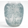 Vase « Biches » verre blanc patiné bleu de René LALIQUE | Biron Vase « Biches » verre blanc patiné bleu de René LALIQUE
