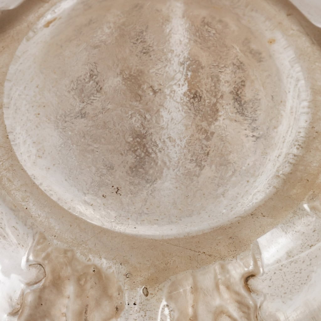 Vase « Chardons » verre blanc patiné sépia de René LALIQUE | Biron Vase "Chardons" verre blanc patiné sépia de René LALIQUE