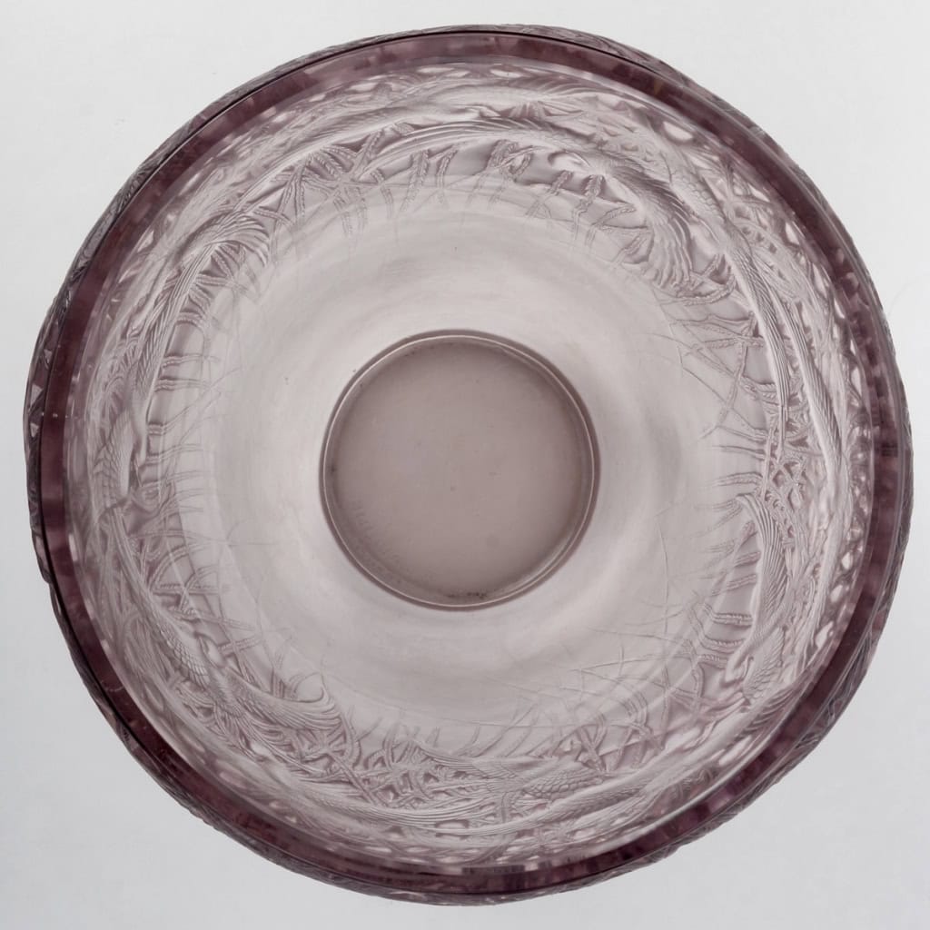 Vase « Aigrettes » verre améthyste de René LALIQUE | Biron Vase "Aigrettes" verre améthyste de René LALIQUE