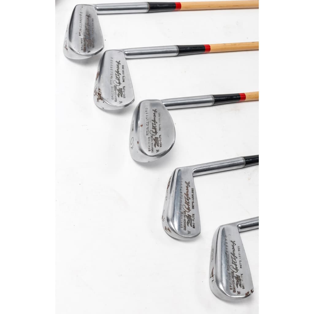 Suite de 10 Clubs de Golf des Années 1930.