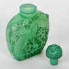 Flacon « Le Jade » verre vert jade patiné gris de René LALIQUE pour Roger et Gallet | Biron Flacon "Le Jade" verre vert jade patiné gris de René LALIQUE pour Roger et Gallet