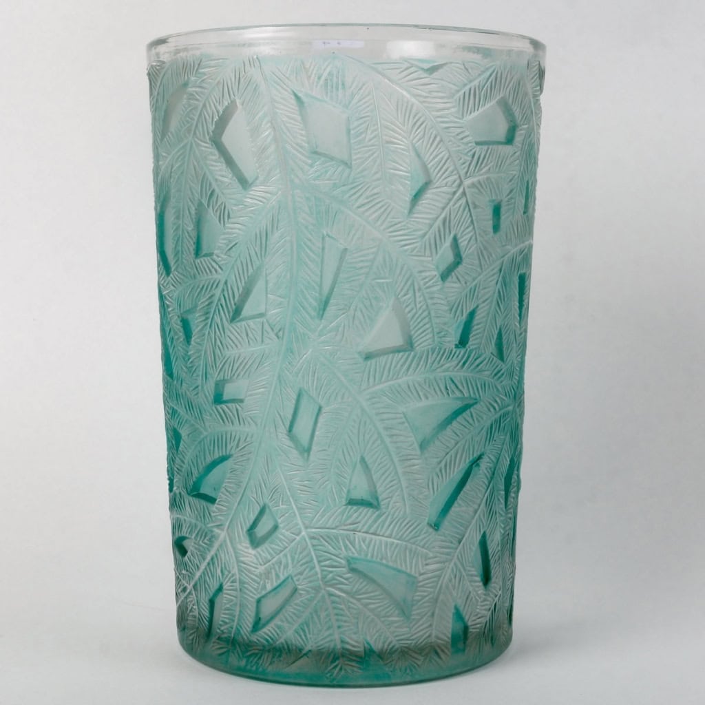 Vase « Epicéa » verre blanc patiné vert de René LALIQUE | Biron |||||||