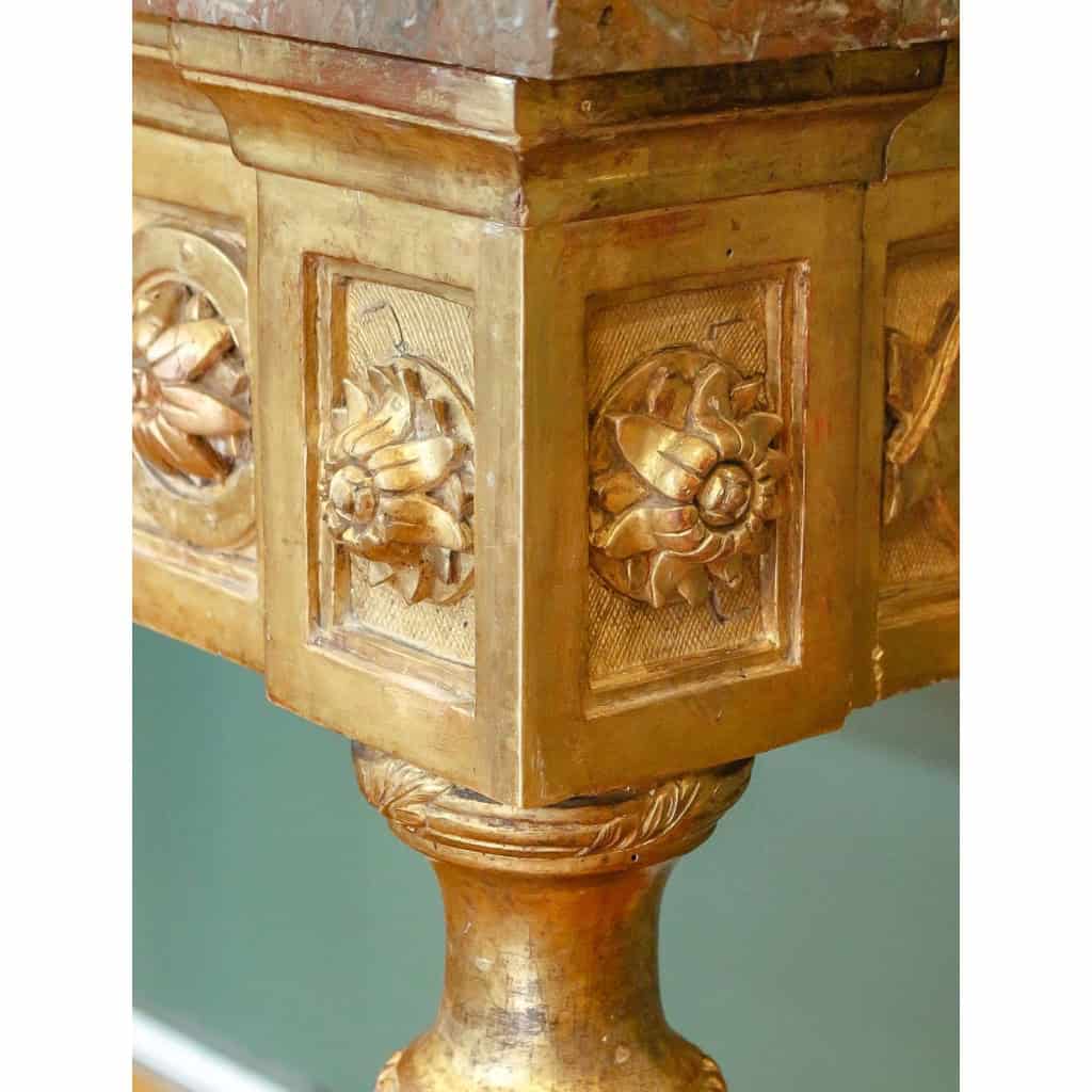 Grande console Louis XVI. 18ème siècle. | Biron Grande console Louis XVI. 18ème siècle.
