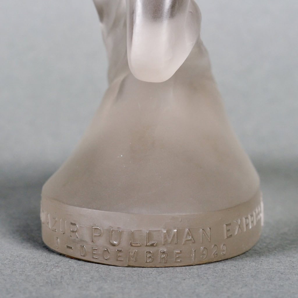 Statuette « Côte d’Azur » verre blanc de René LALIQUE | Biron Statuette "Côte d'Azur" verre blanc de René LALIQUE