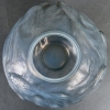 Vase « Formose » verre opalescent double couche patiné gris de René LALIQUE | Biron Vase "Formose" verre opalescent double couche patiné gris de René LALIQUE