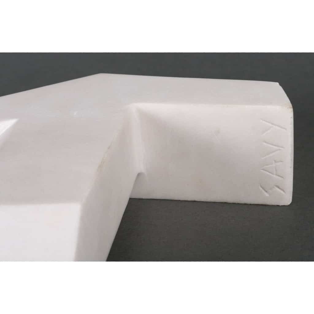 Sculpture en marbre par Savy | Biron Sculpture en marbre par Savy